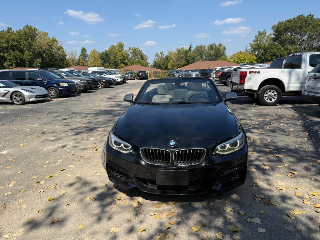 2016 BMW 2 Series Image 2