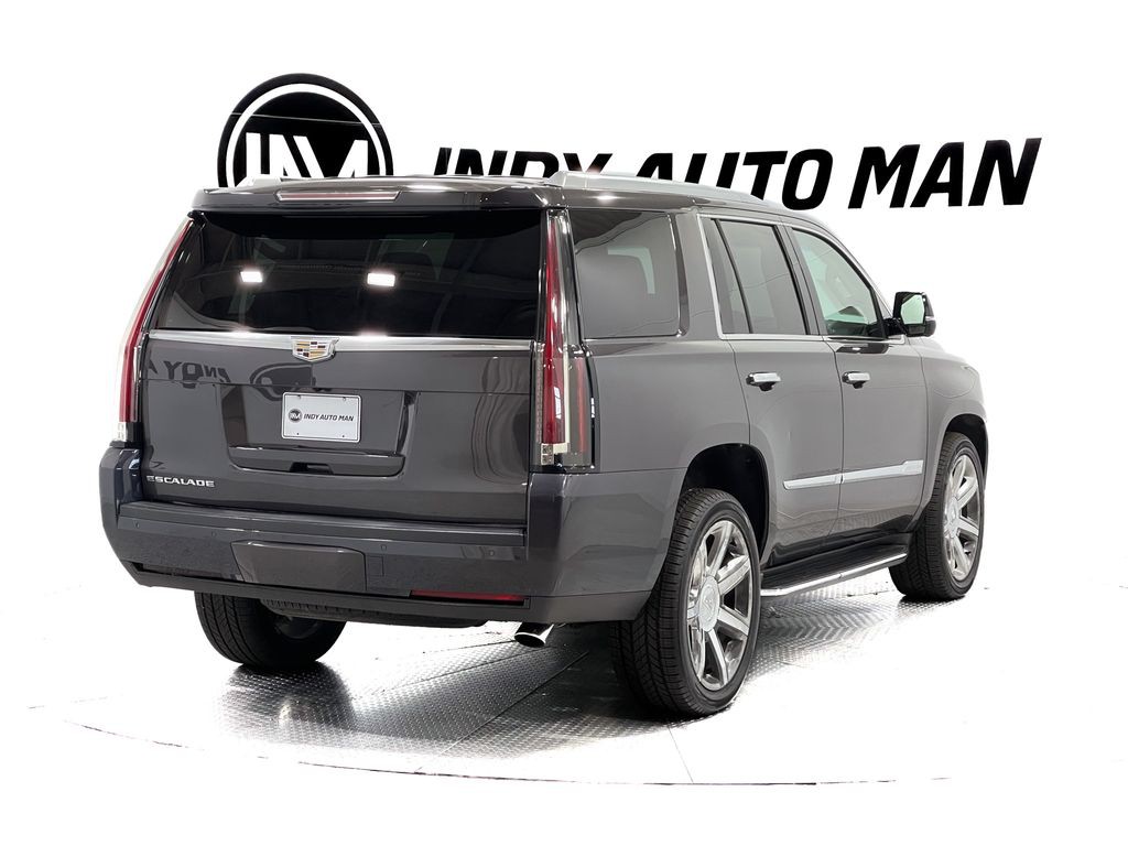 2016 Cadillac Escalade Image 4