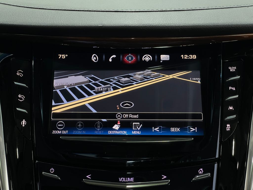 2016 Cadillac Escalade Image 10