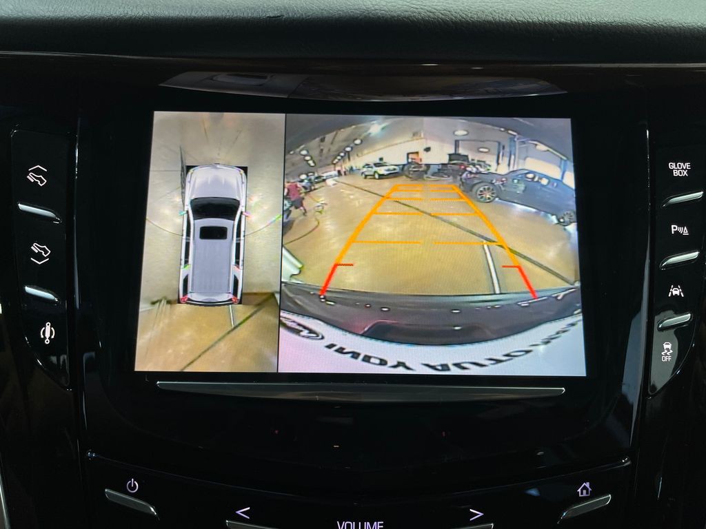 2016 Cadillac Escalade Image 11
