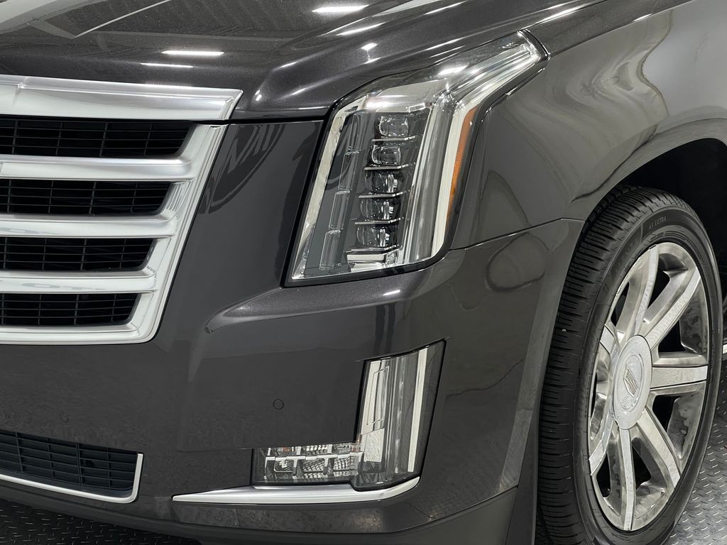 2016 Cadillac Escalade Image 37
