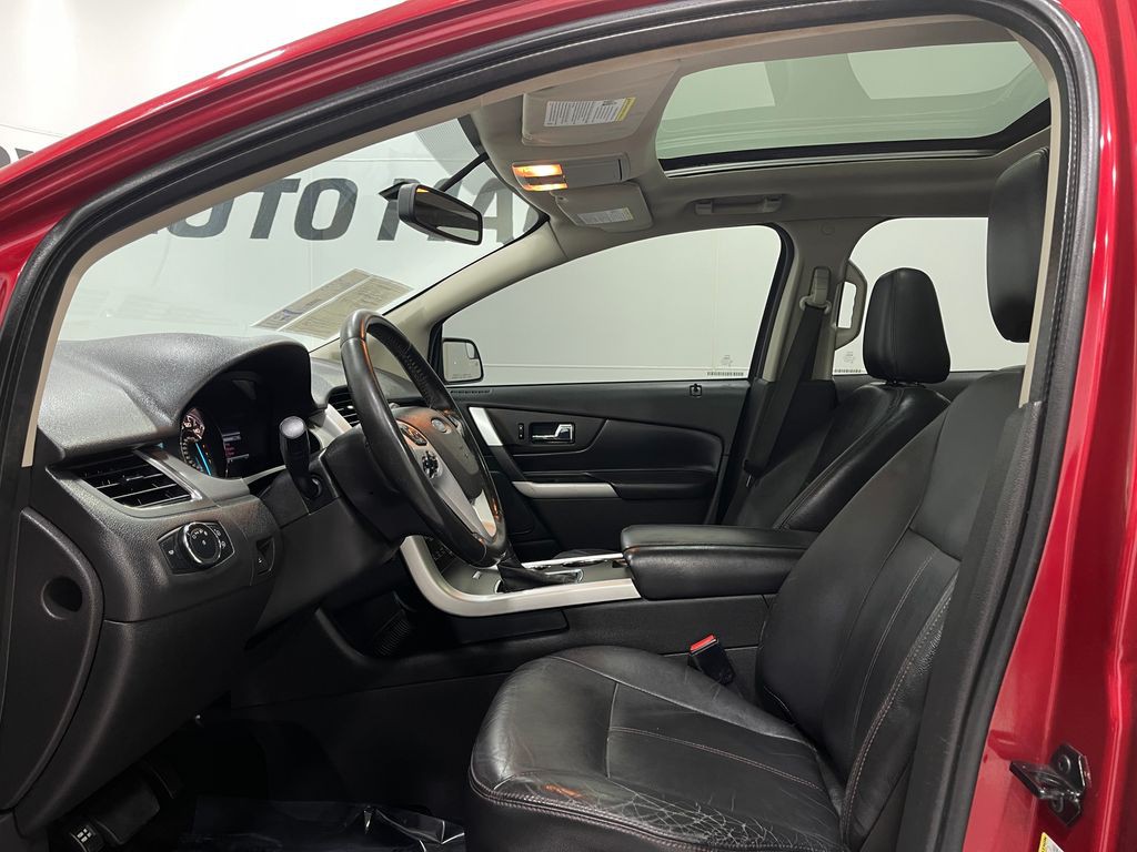 2012 Ford Edge Image 12
