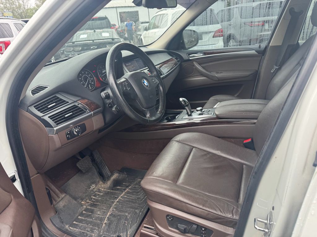 2008 BMW X5 Image 5