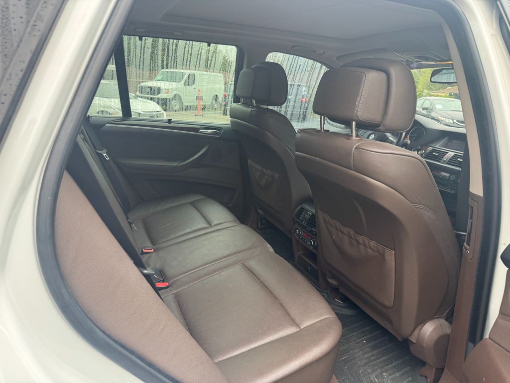 2008 BMW X5 Image 7