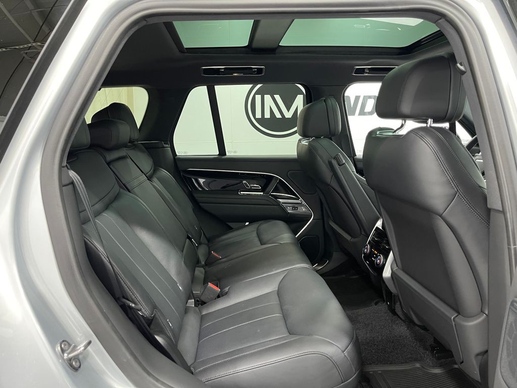 2024 Land Rover Range Rover Image 30