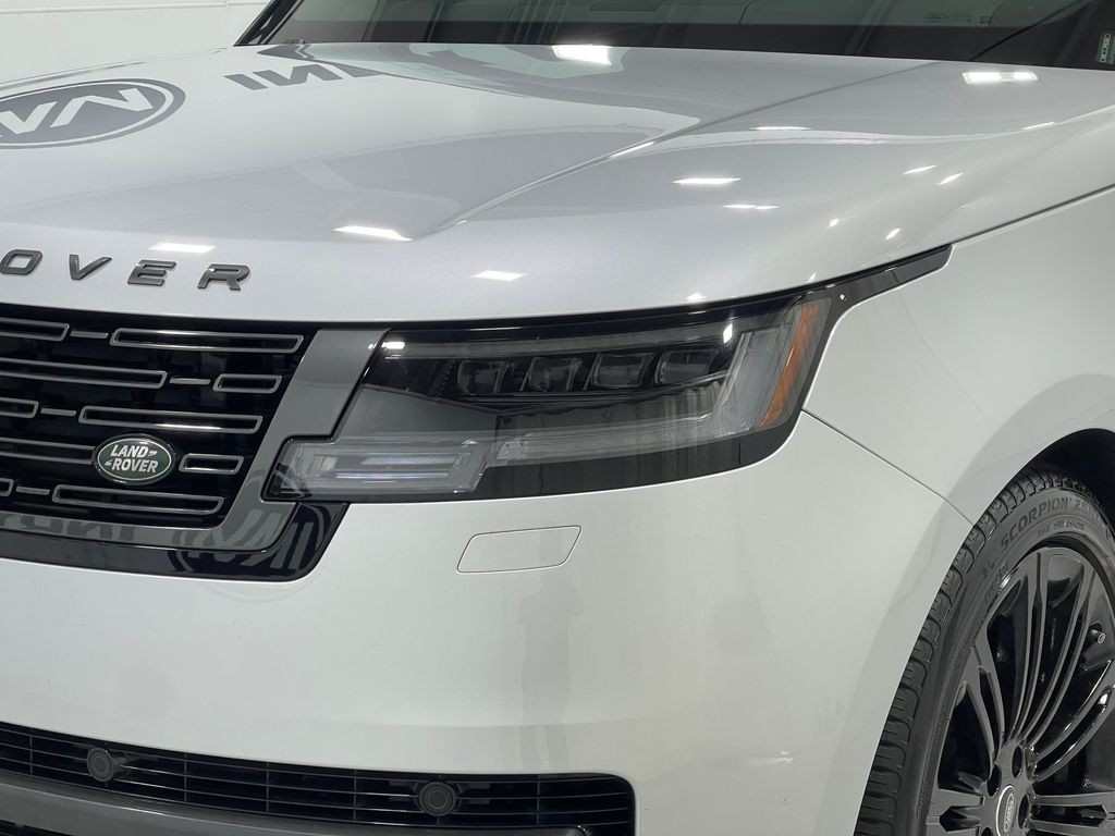 2024 Land Rover Range Rover Image 32