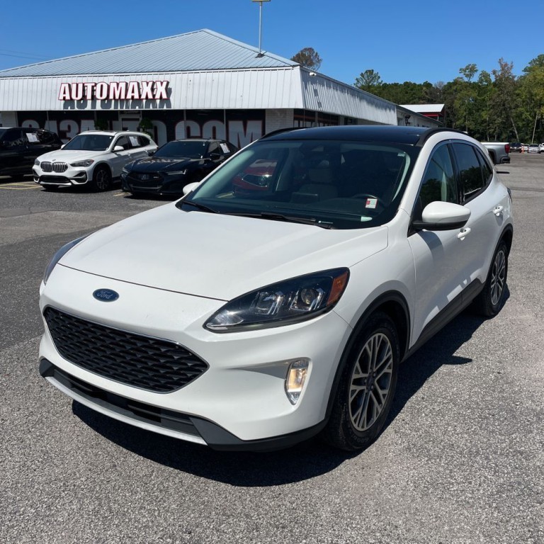 2021 Ford Escape Image 2
