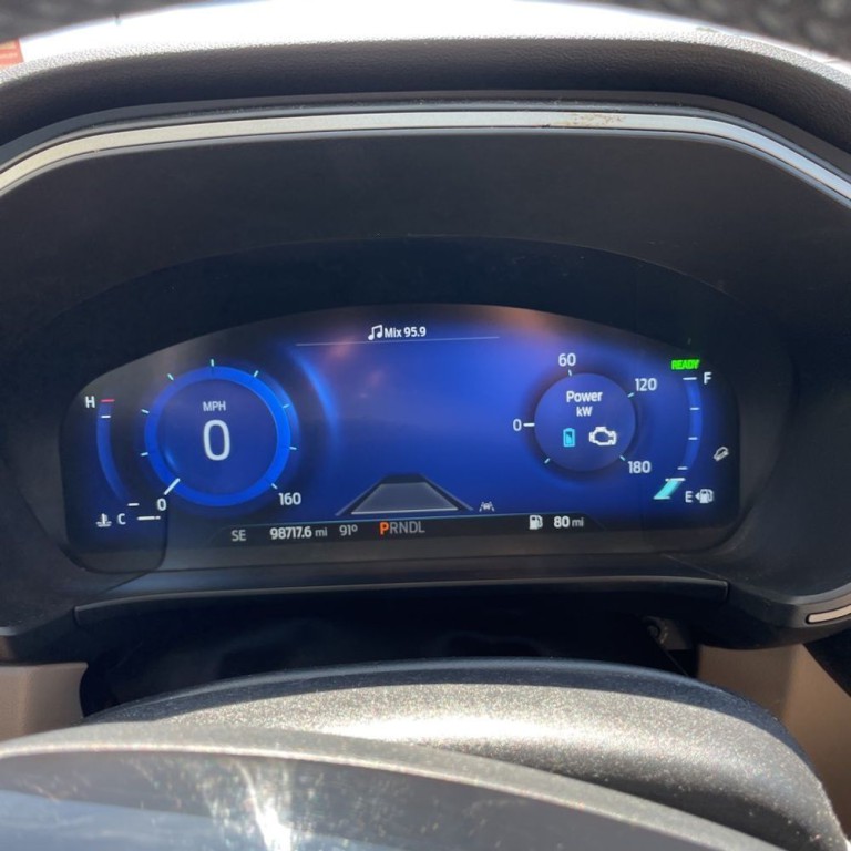 2021 Ford Escape Image 10