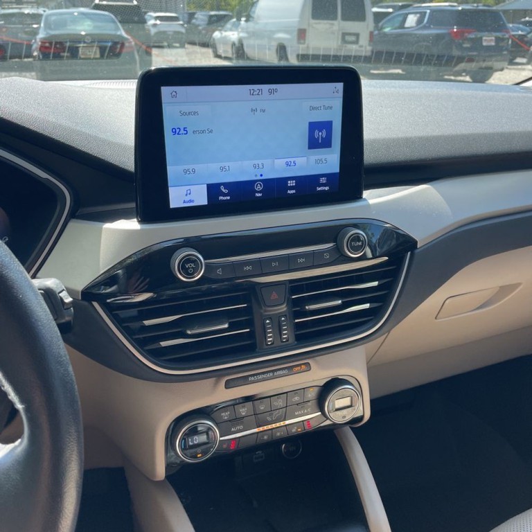 2021 Ford Escape Image 12