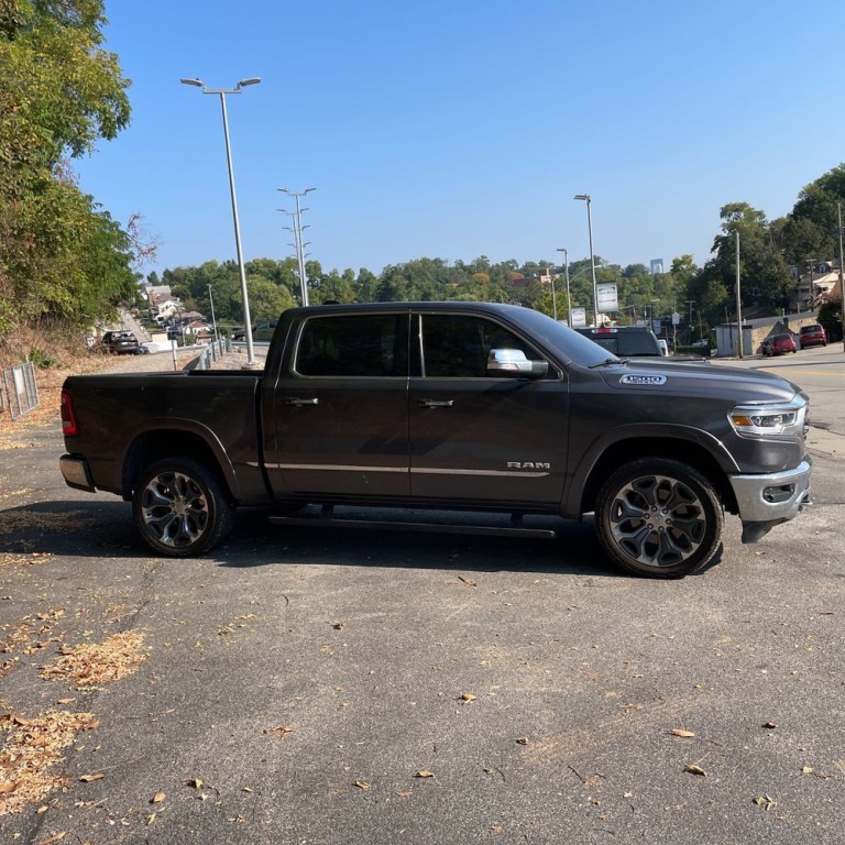 2019 RAM 1500 Image 3