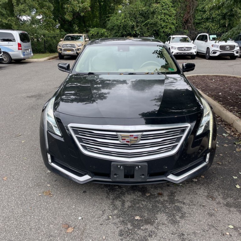 2016 Cadillac CT6 Image 2