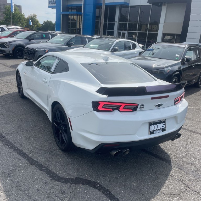 2022 Chevrolet Camaro Image 6