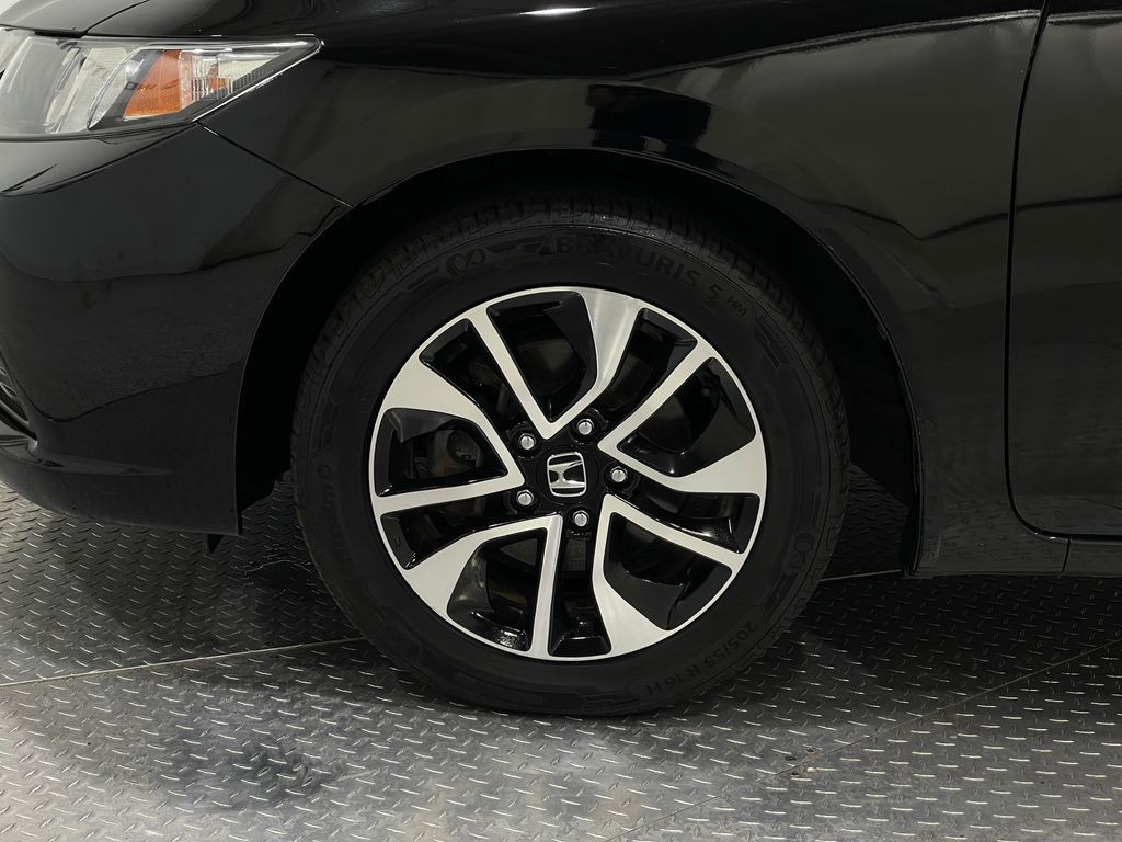2015 Honda Civic Image 34