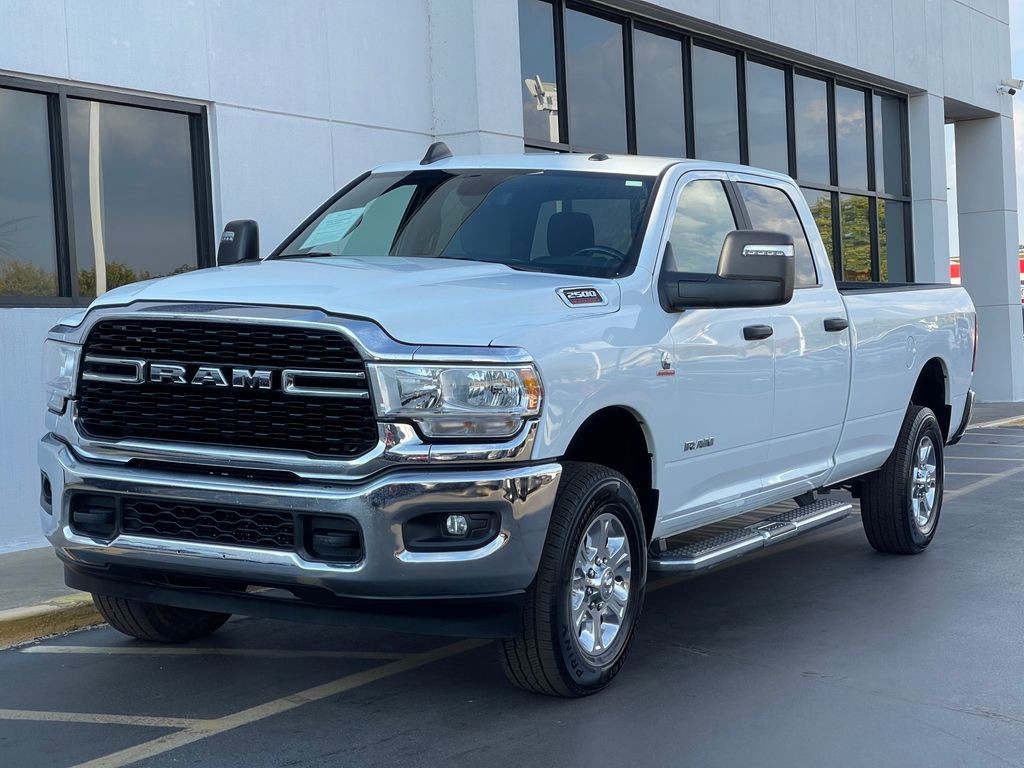 2023 RAM 2500 Image 4