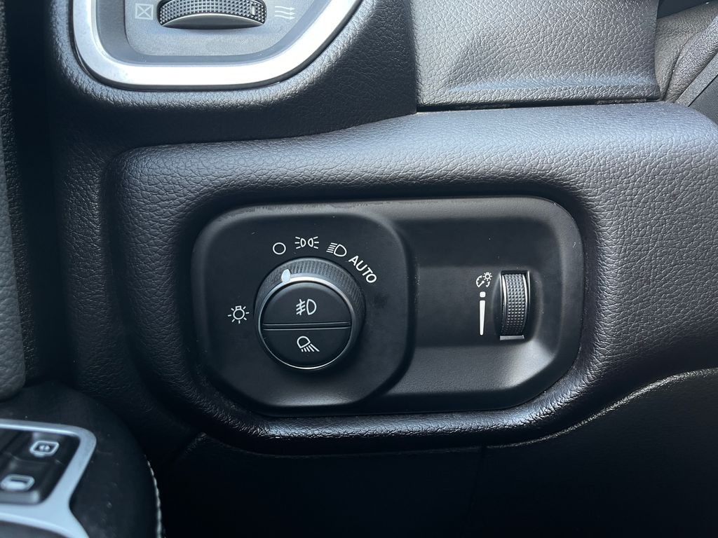 2023 RAM 2500 Image 19