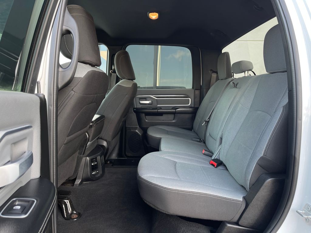 2023 RAM 2500 Image 28