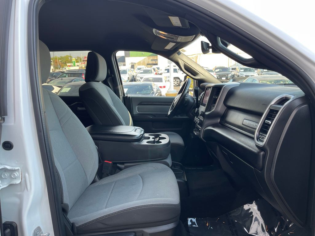 2023 RAM 2500 Image 30