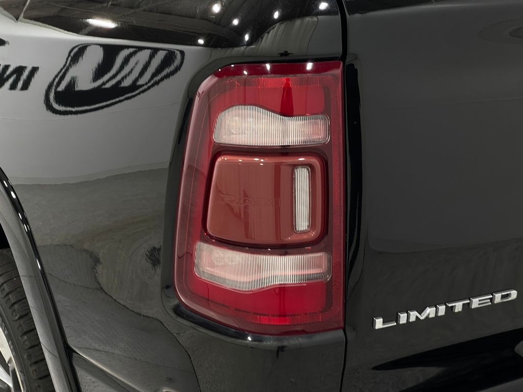 2019 RAM 1500 Image 35