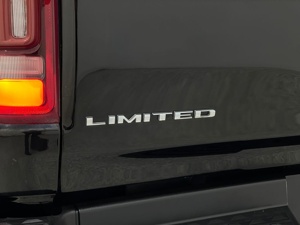 2019 RAM 1500 Image 40