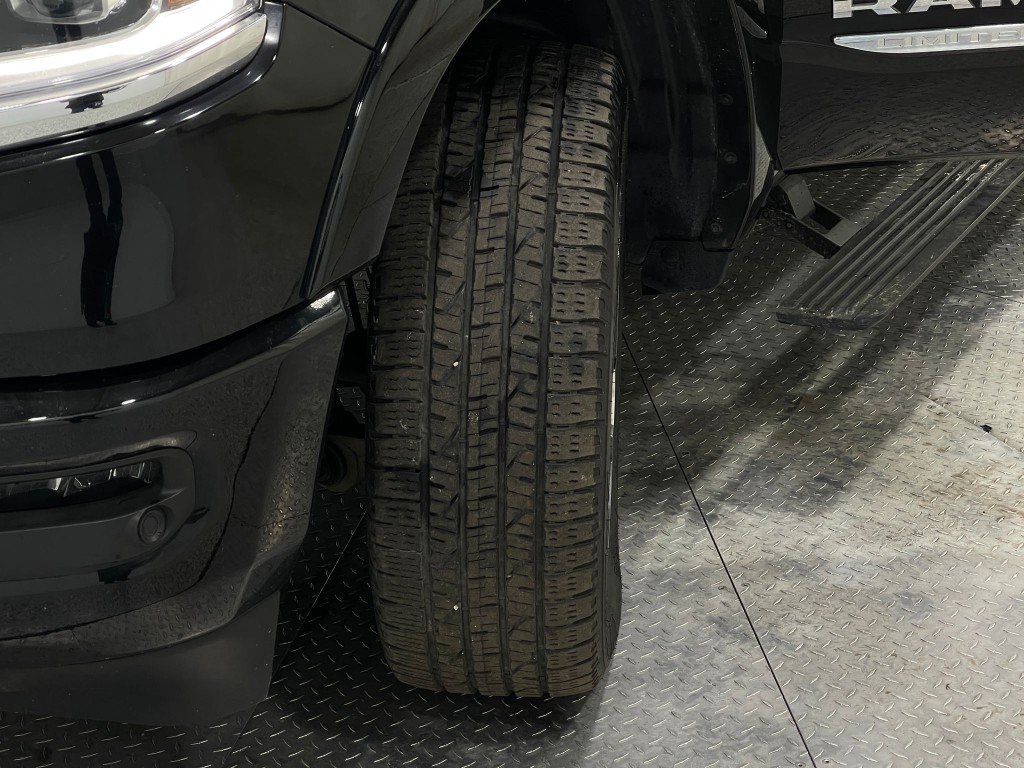 2019 RAM 1500 Image 37