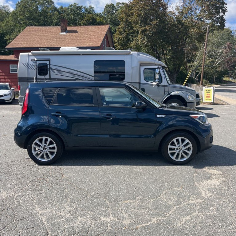 2019 Kia Soul Image 4