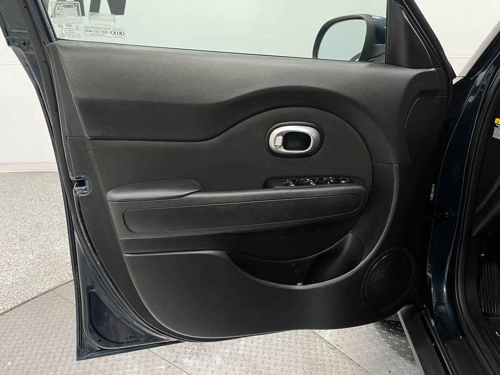 2019 Kia Soul Image 13