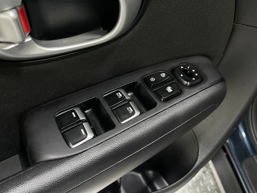 2019 Kia Soul Image 14