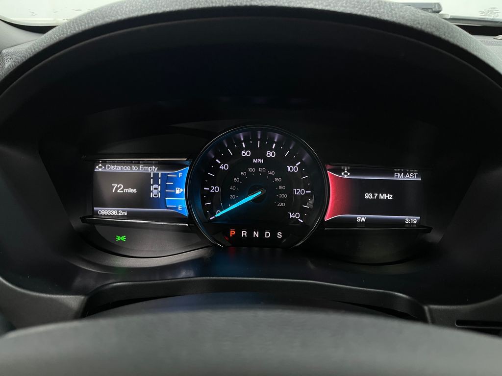 2019 Ford Explorer Image 24