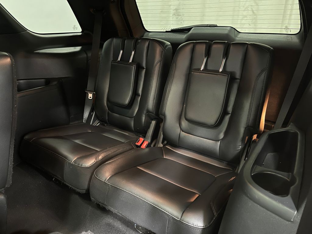 2019 Ford Explorer Image 32