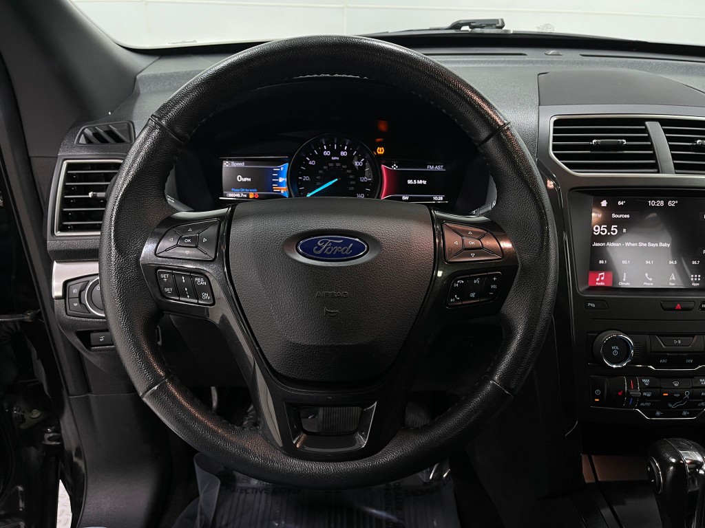 2019 Ford Explorer Image 23