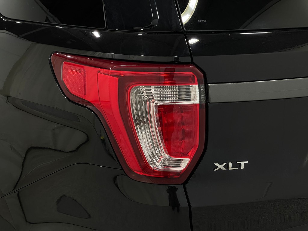 2019 Ford Explorer Image 37