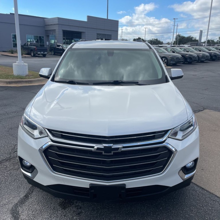 2019 Chevrolet Traverse Image 2