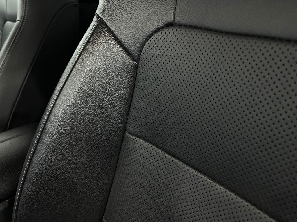 2018 Ford Mustang Image 16