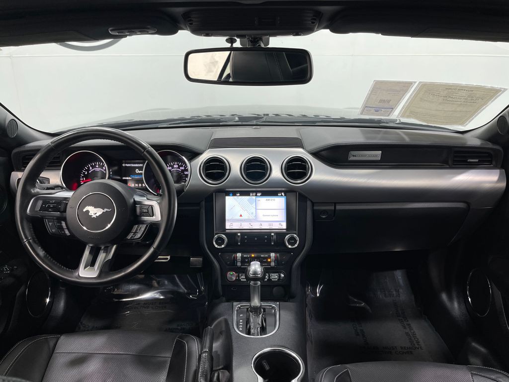 2018 Ford Mustang Image 17