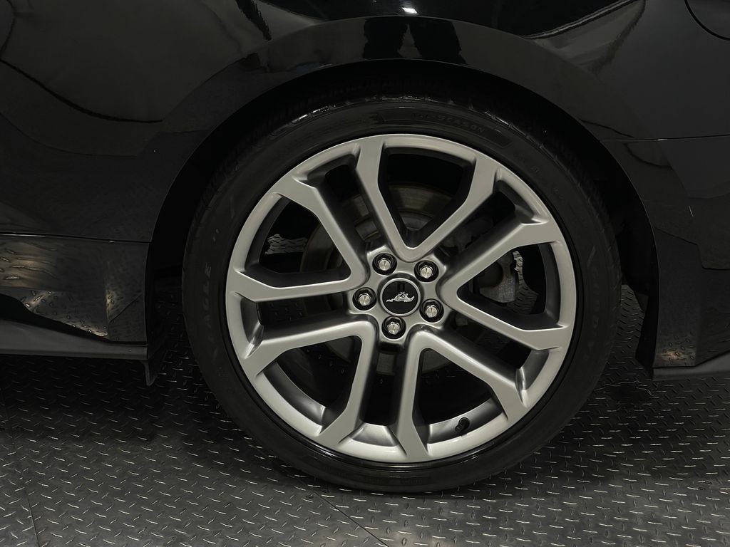 2018 Ford Mustang Image 33