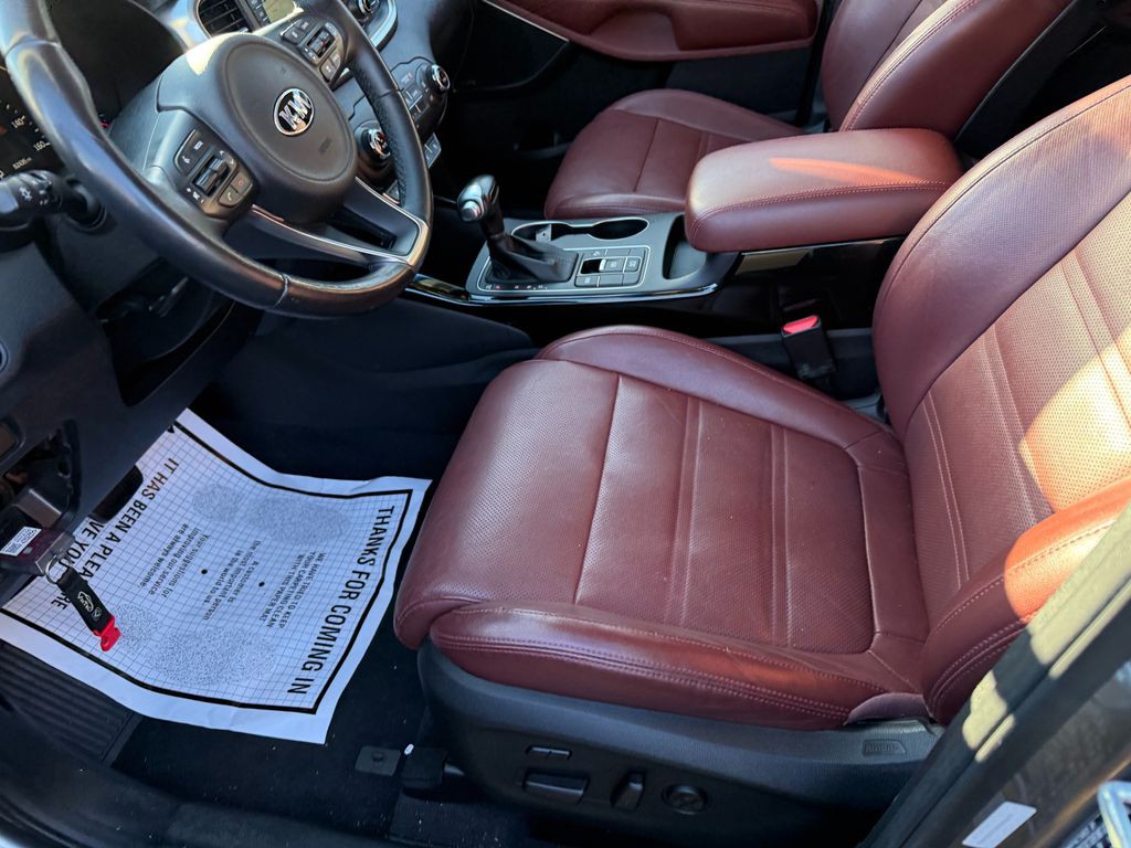 2018 Kia Sorento Image 4