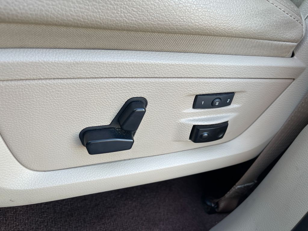2018 RAM 3500 Image 17