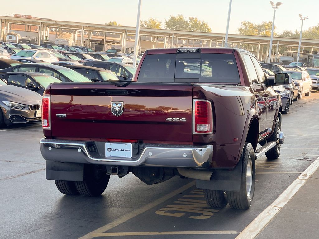 2018 RAM 3500 Image 3