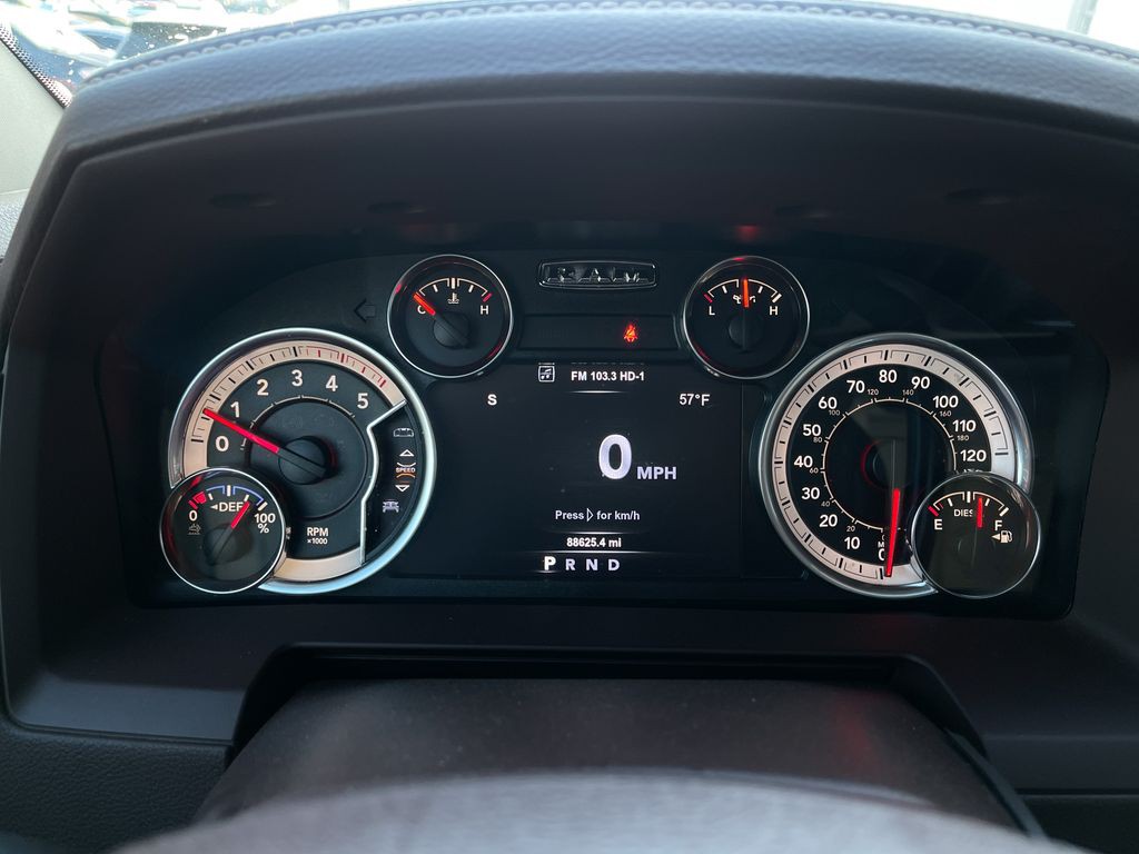 2018 RAM 3500 Image 23