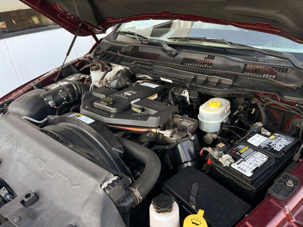 2018 RAM 3500 Image 28