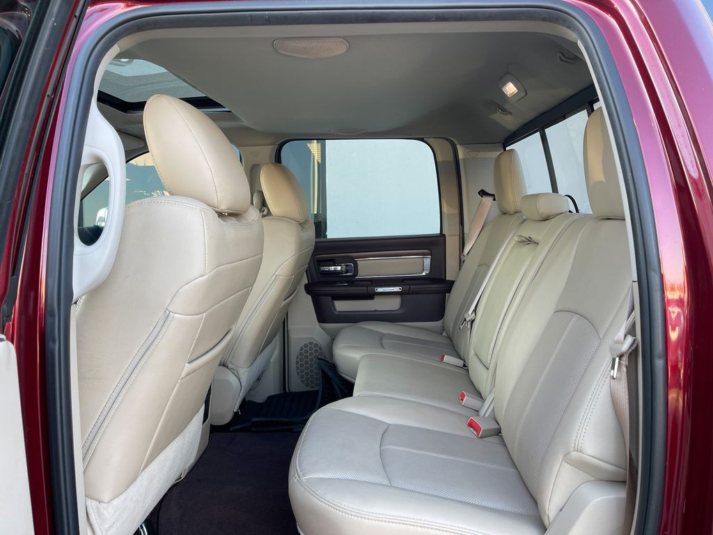 2018 RAM 3500 Image 30