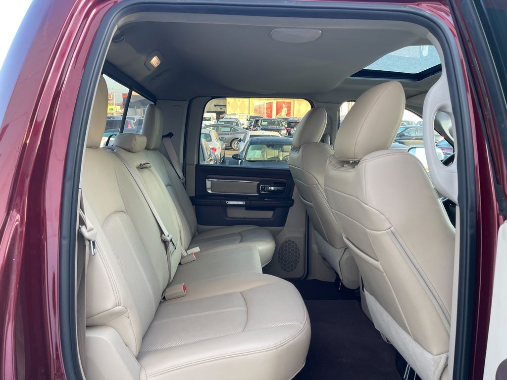 2018 RAM 3500 Image 31