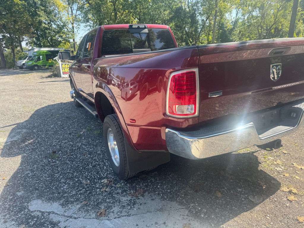 2018 RAM 3500 Image 4