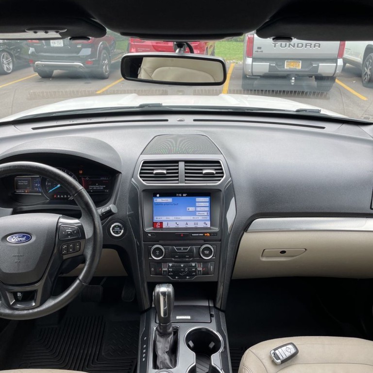 2018 Ford Explorer Image 10