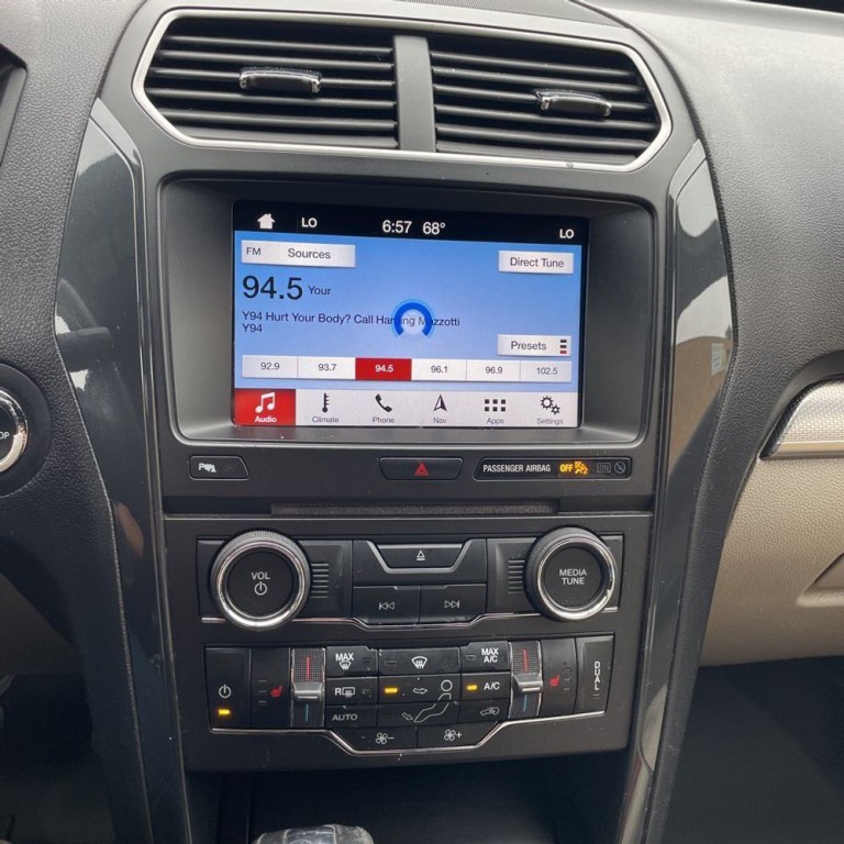 2018 Ford Explorer Image 12