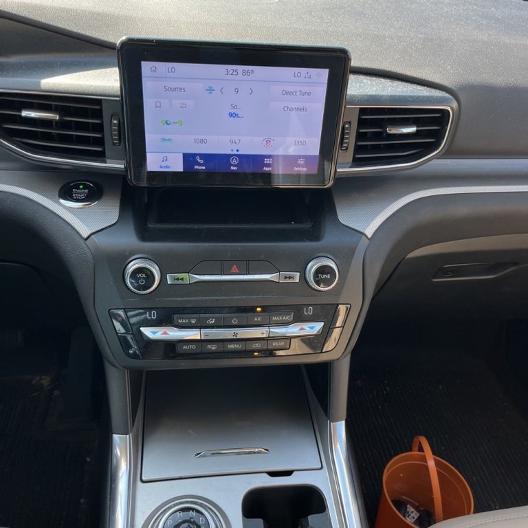 2020 Ford Explorer Image 13