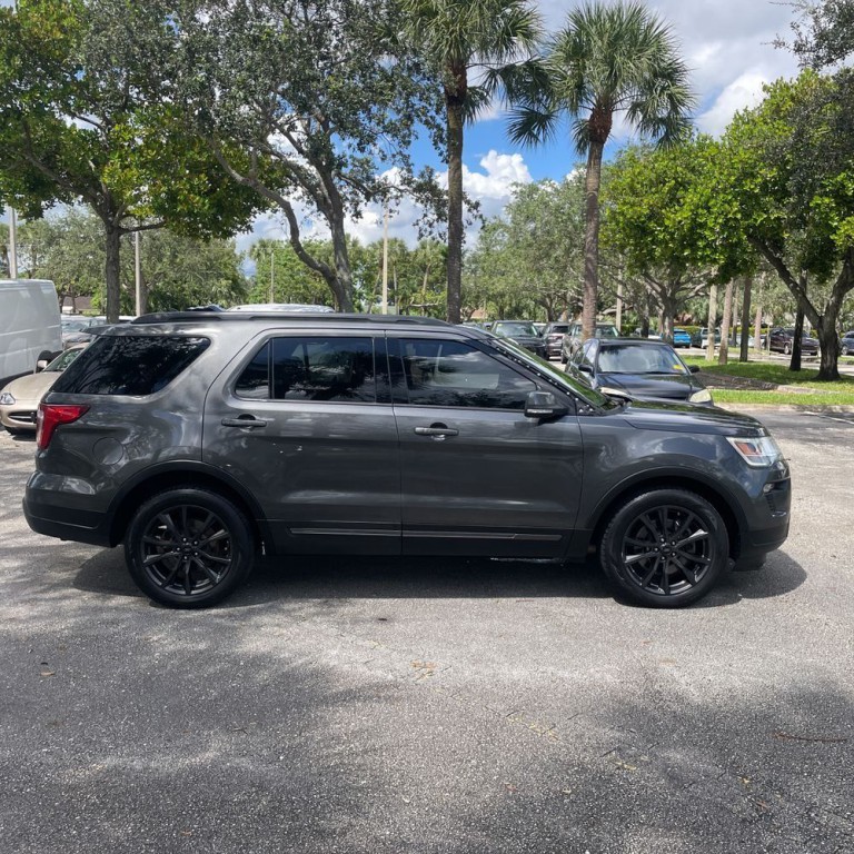2018 Ford Explorer Image 3