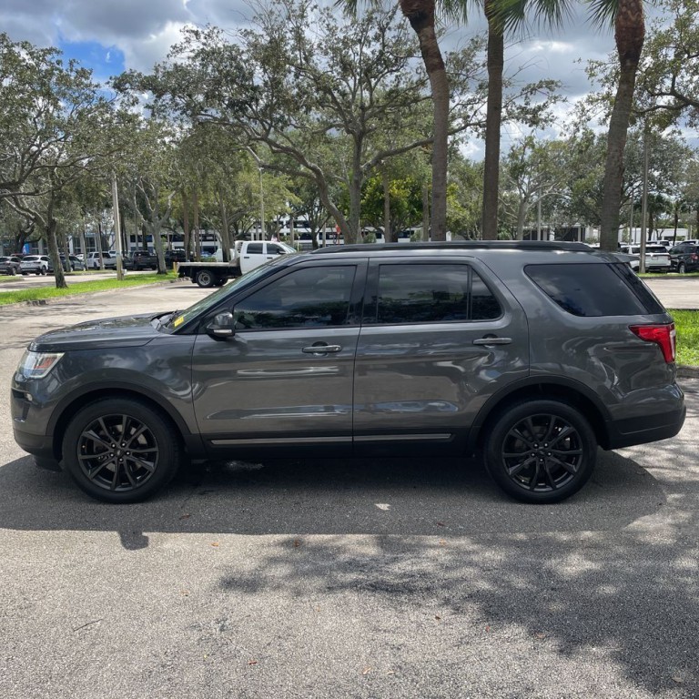 2018 Ford Explorer Image 4