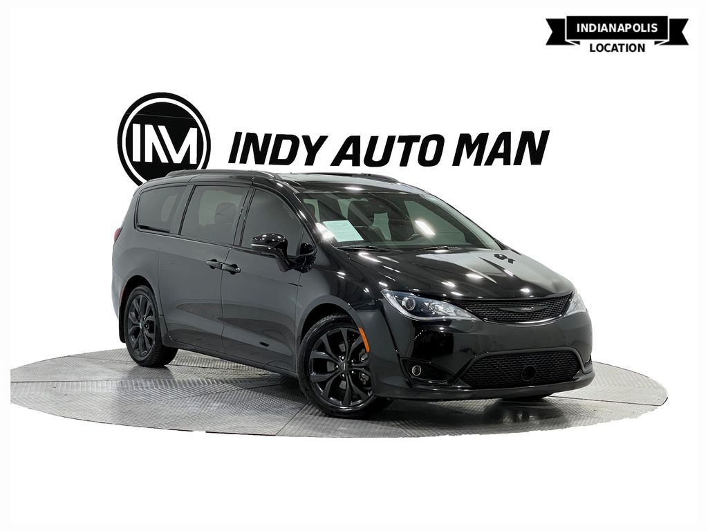 2019 Chrysler Pacifica Image 1