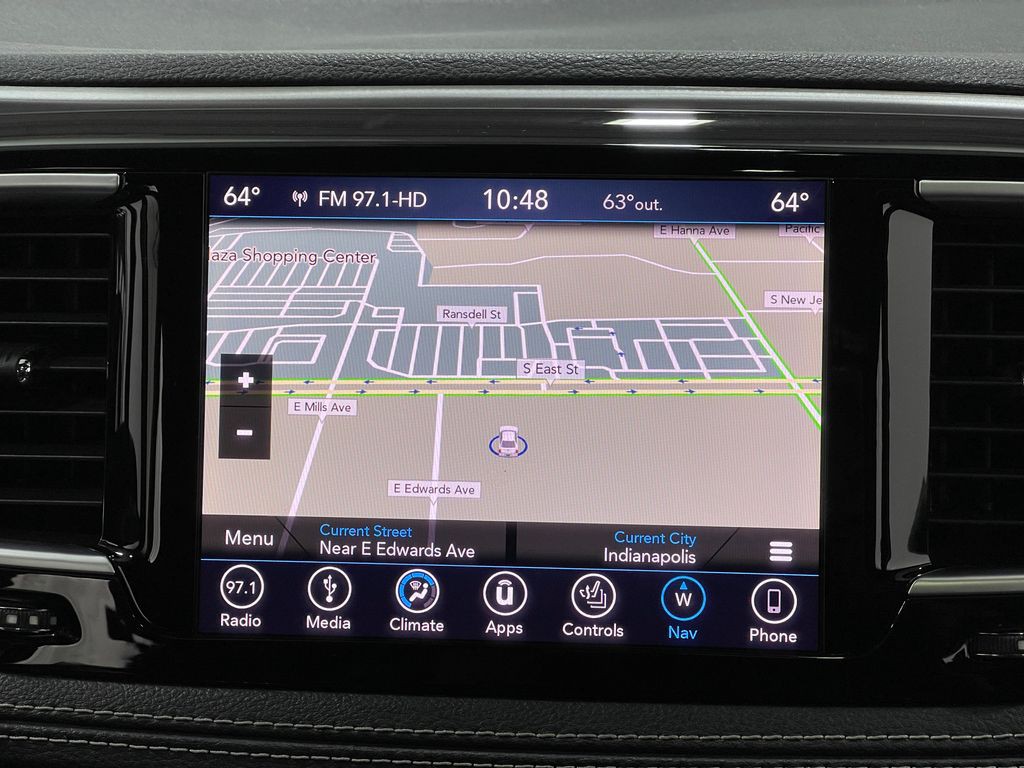 2019 Chrysler Pacifica Image 10